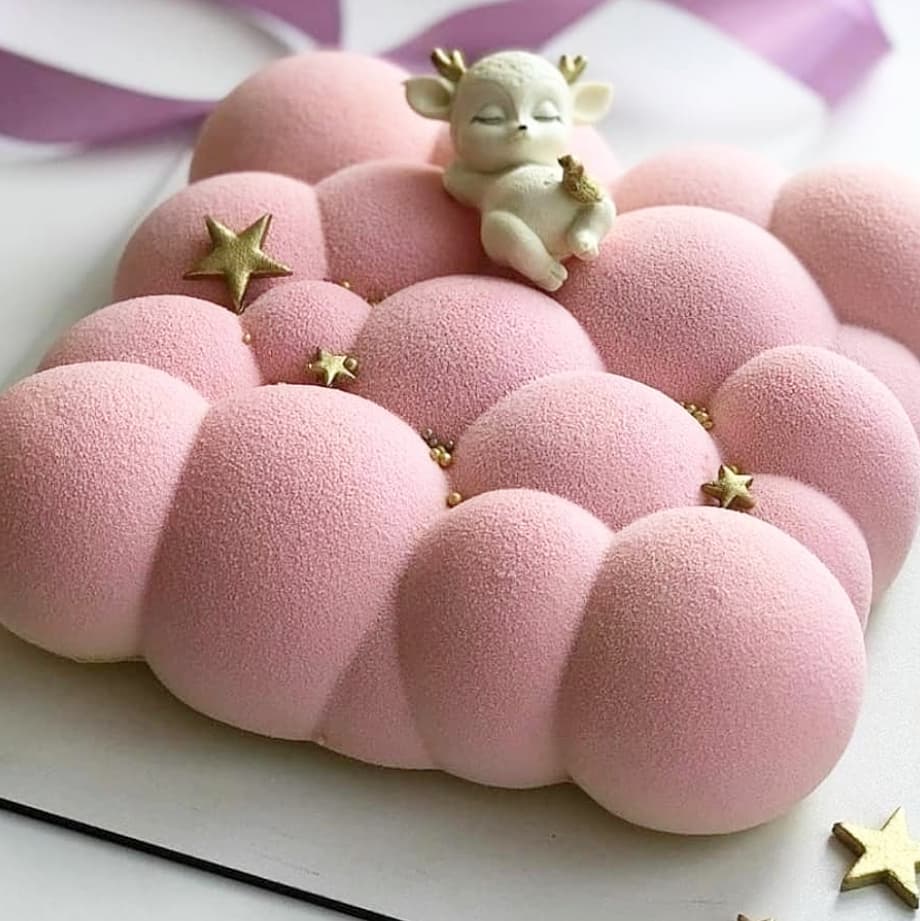 Муссовый торт розовый