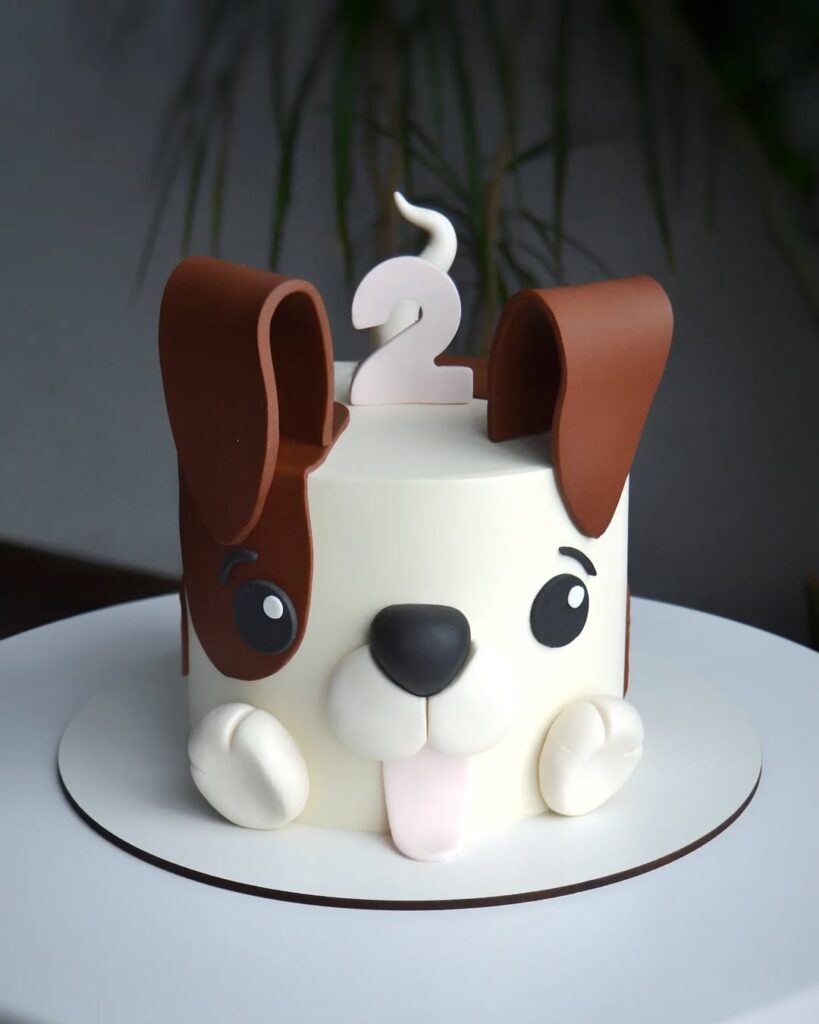 Торт в виде мультяшной собачки