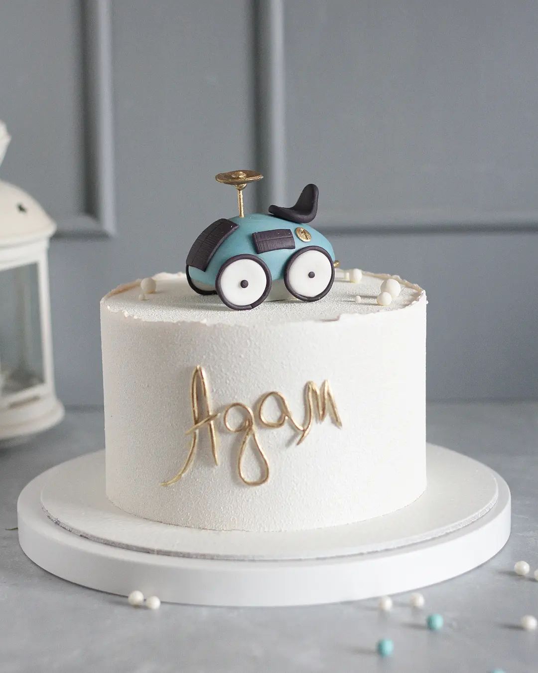 Именной детский торт