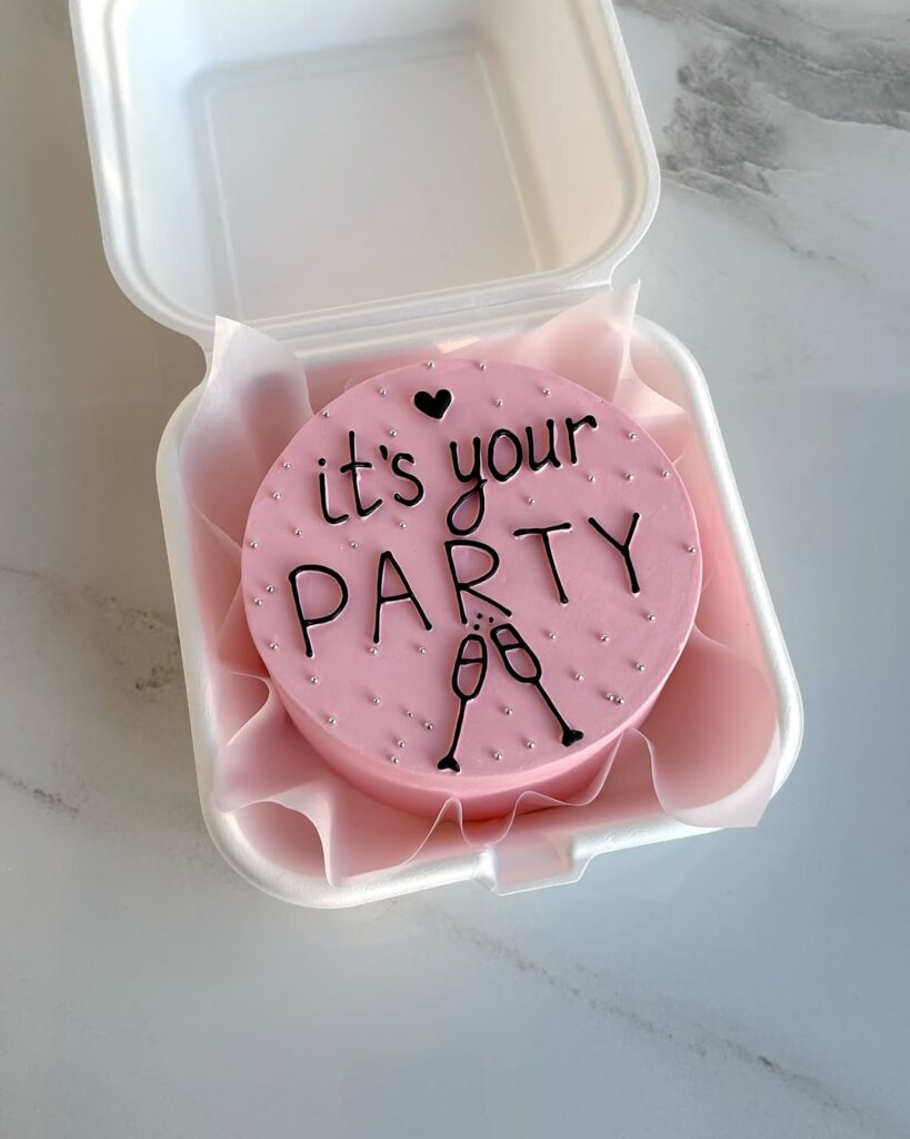 Бенто торт для девушки