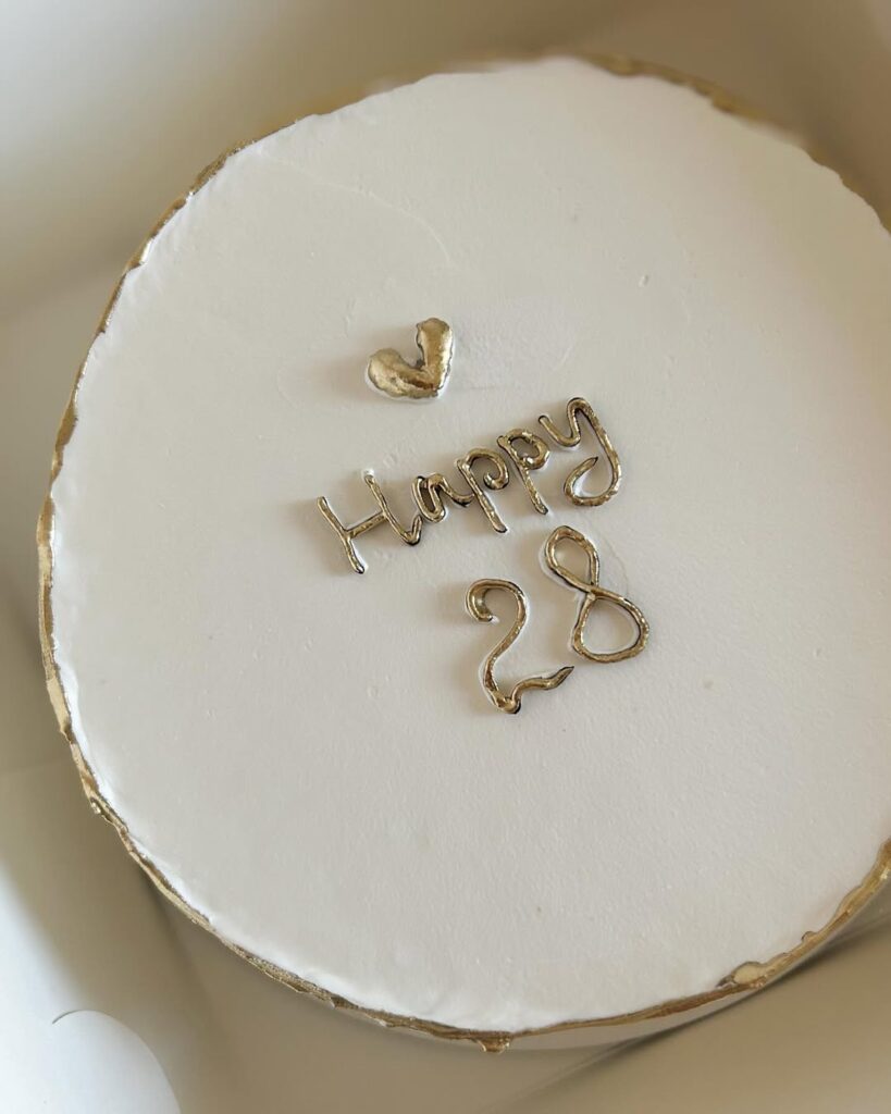 Бенто торт на 28 лет