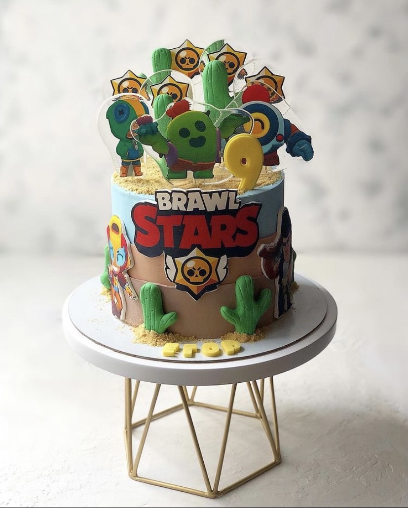 Торт по мотивам игры Бравл Старс
