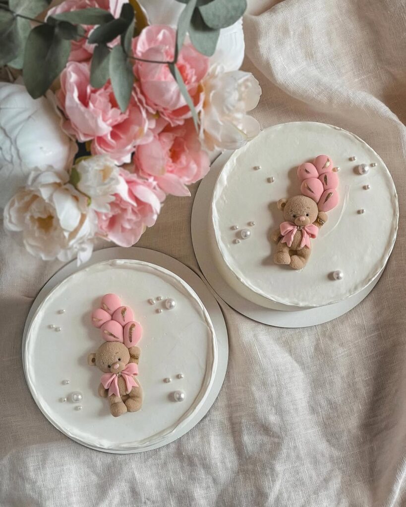 Торт для девочки с мишкой