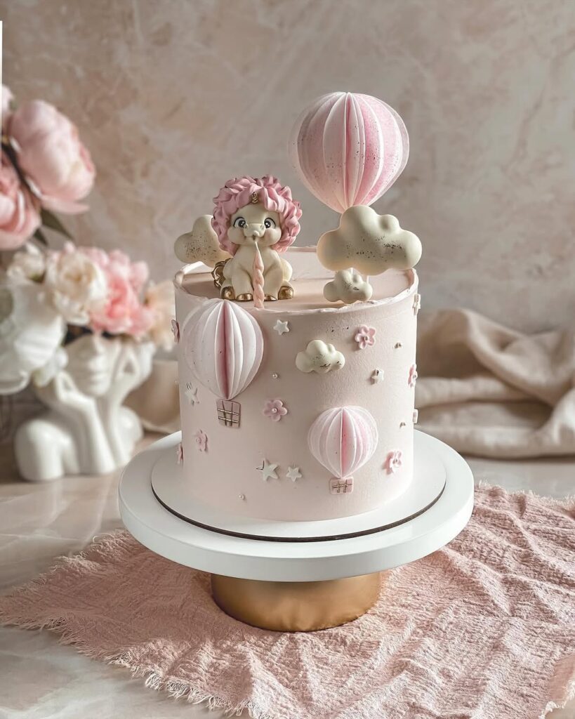 Торт с единорожкой