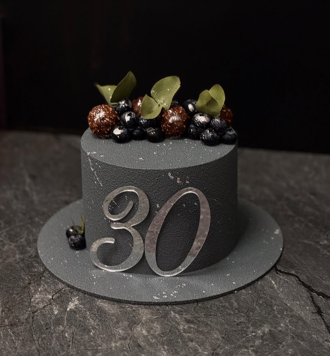 Красивый торт на 30 лет