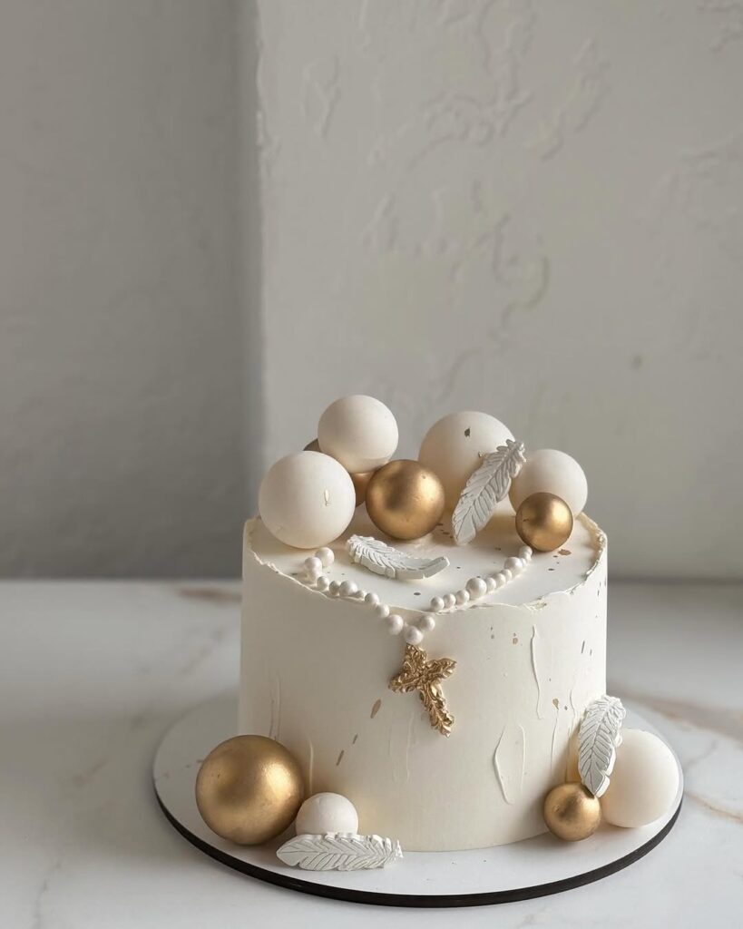 Торт с крестиком на крещение