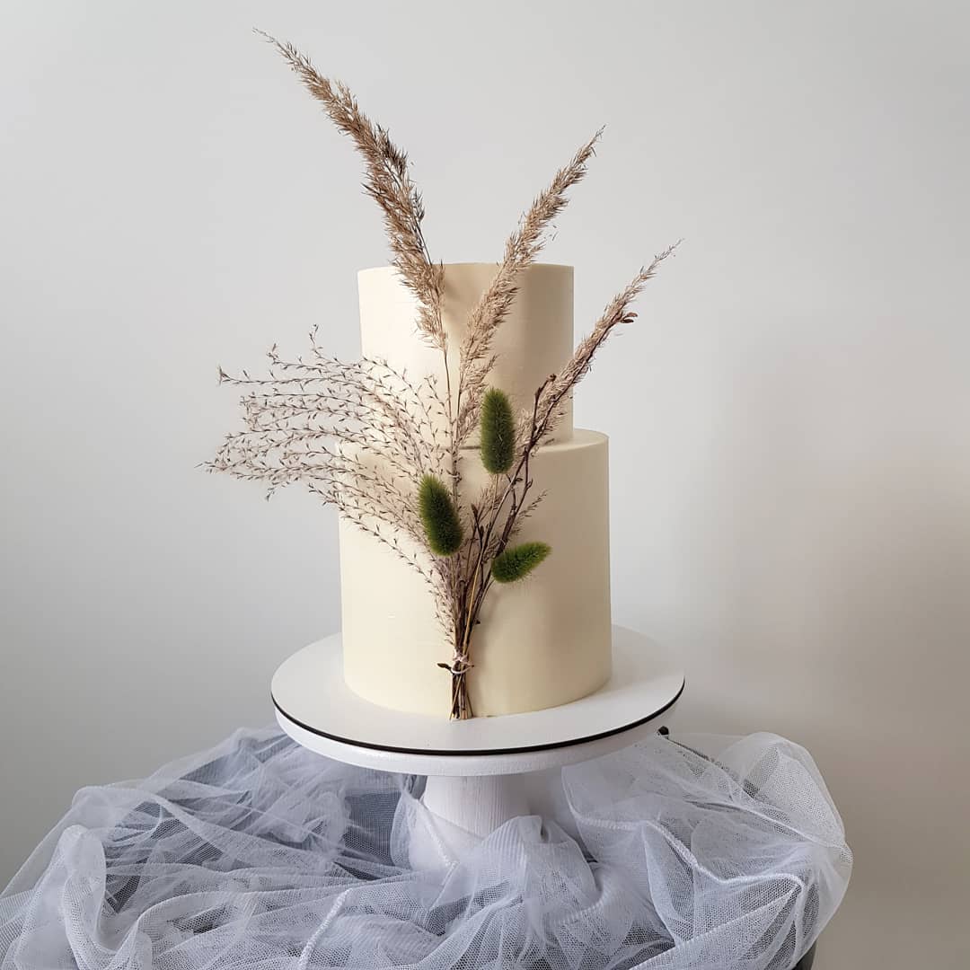 Минималистичный тортик на свадьбу