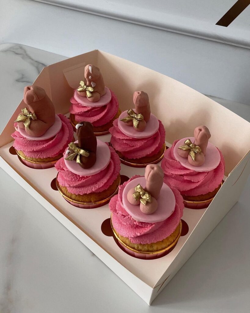 Эротические капкейки