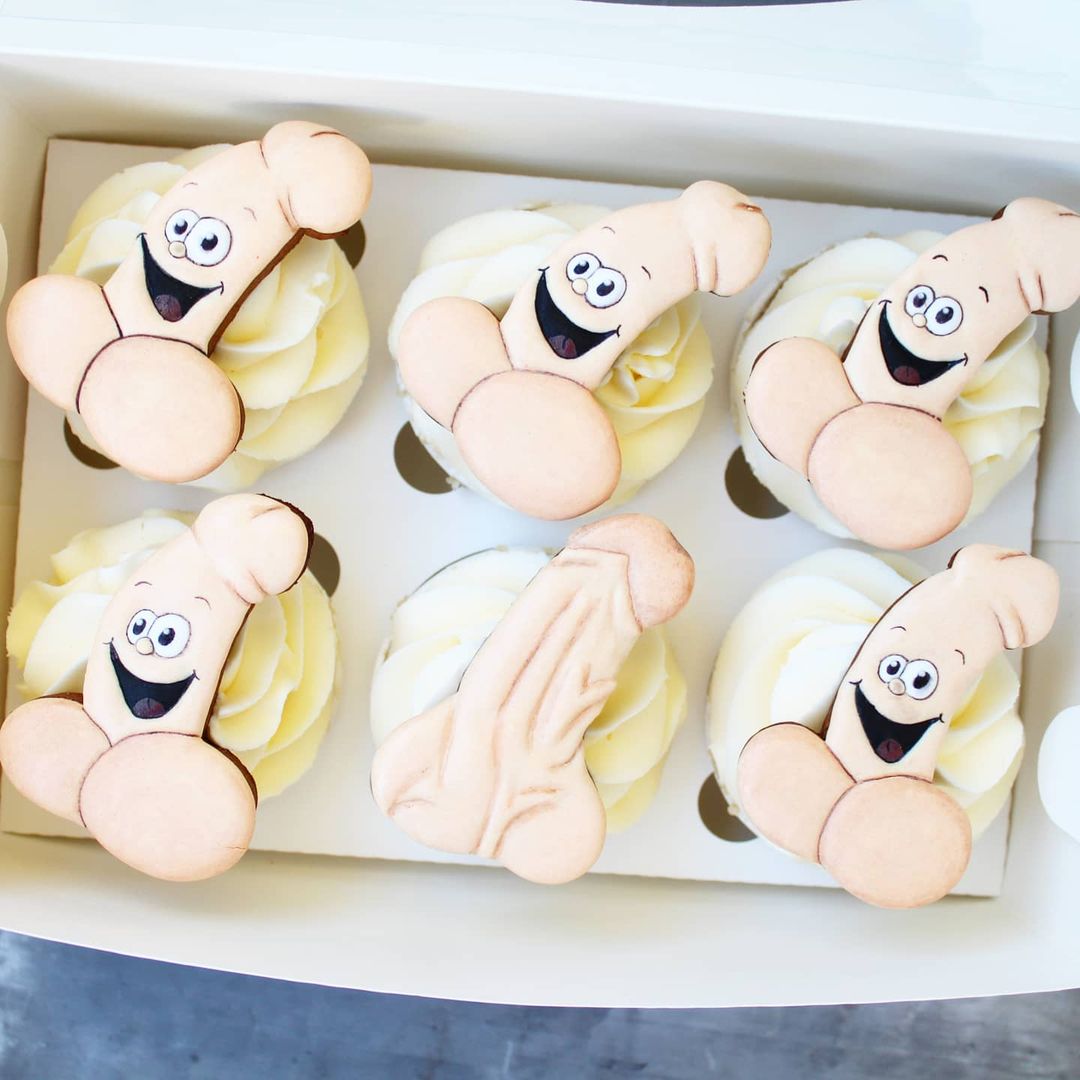 Эротические капкейки