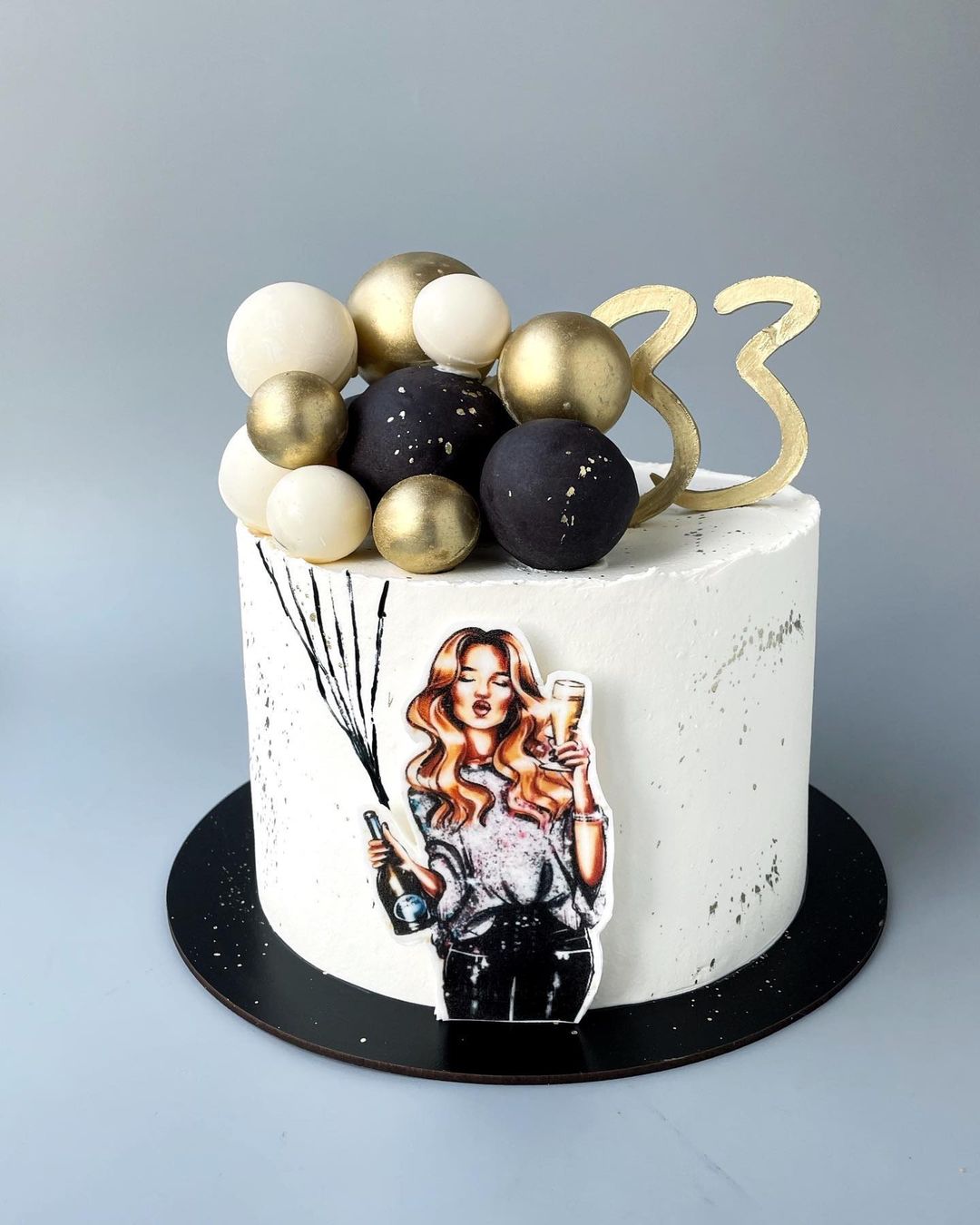 Торт для женщины на 33 года